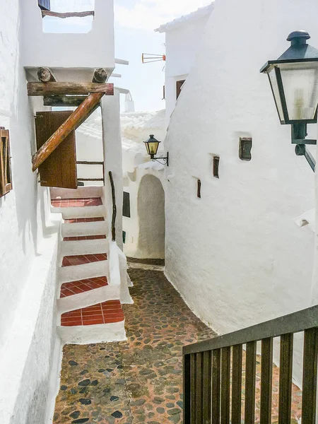 Yüksek dinamik aralık (Hdr) görünümü Minorca veya Menorca Balear adaya İspanya Majorca yakınındaki Akdeniz'de