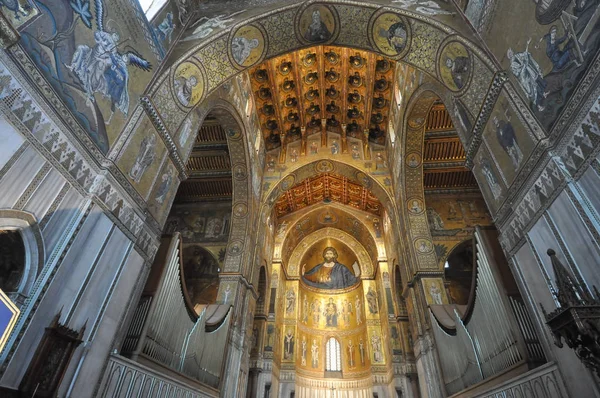 Cathedral in Monreale — Stock Photo, Image