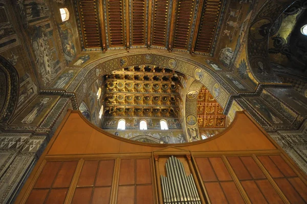 Catedral em Monreale — Fotografia de Stock