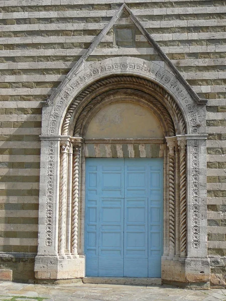 Biserica San Francesco Din Orașul Lucignano Italia — Fotografie, imagine de stoc