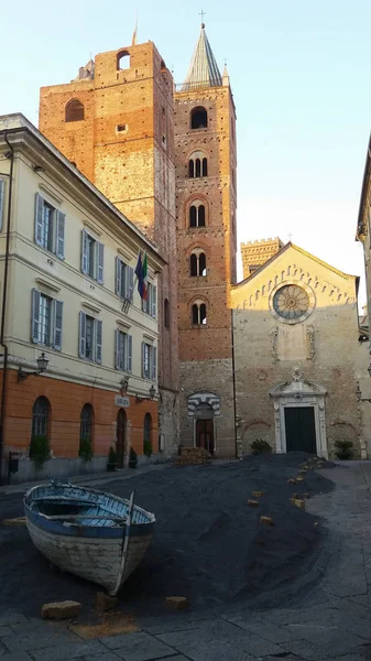 A Albenga város látképe — Stock Fotó