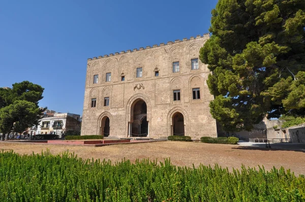 Zisa Palace Mieście Palermo Włochy — Zdjęcie stockowe