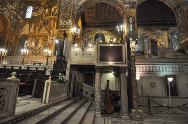 Palermo, İtalya - yaklaşık Ağustos 2017: Cappella Palatina Kraliyet Sarayı'nda (Palatine Şapel anlamına gelir)
