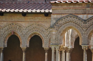 Monreale içinde katedral manastır