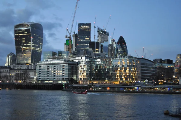 Londra şehir içinde gökdelenler — Stok fotoğraf