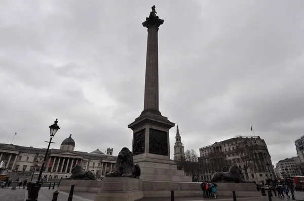 Trafalgar Square en Londres — Foto de Stock