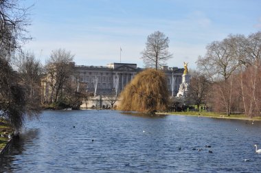 Yaklaşık Şubat 2018 - Londra, İngiltere: Buckingham Sarayı Kraliyet Sarayı