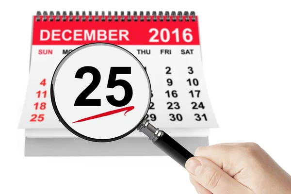 Weihnachtstag Konzept. 25. Dezember 2016 Kalender mit Lupe — Stockfoto