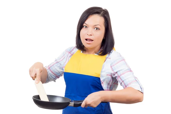 Shocked Young Woman with Frying Pan — Stock Photo, Image