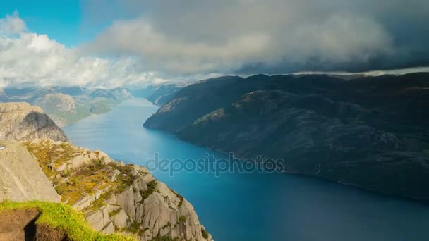 Een andere geweldige uitzicht vanaf Preikestolen, Noorwegen — Stockvideo