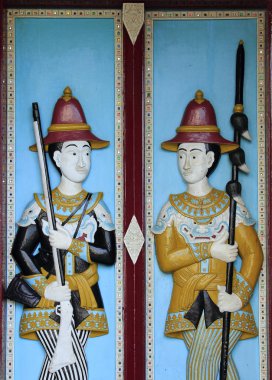 Kapıyı üzerine oyma