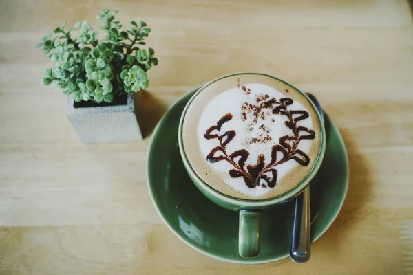 Hot Mocha Cup Coffee Beautiful Latte Art Pada Latar Belakang — Stok Foto