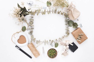 Düz yatıyordu çalışma alanı. Düğün planlama,