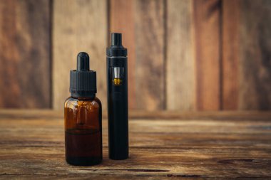 Vaping e-vaping aygıt sıvı. Elektronik sigara.