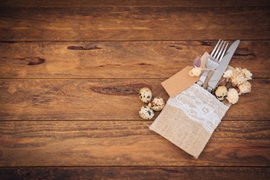  Rustik Ester arka plan küçük yumurta ile 