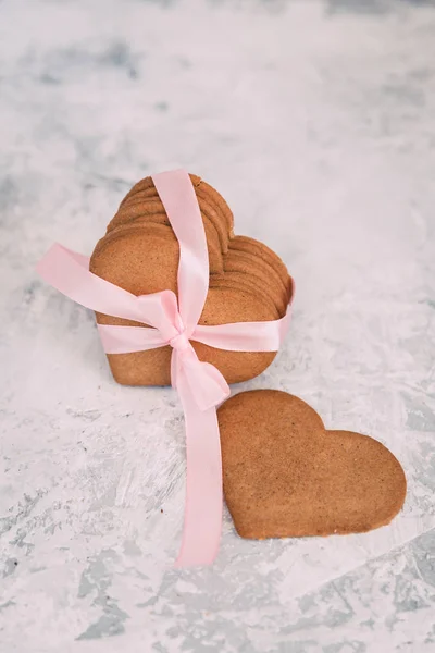 Ciasteczka w kształcie serca rocznika tle. Z bliska — Zdjęcie stockowe