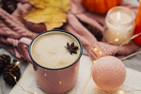 Cup Coffee Leaves Book Candles Spending Autumn Weekend Cozy Bed — Stock Photo, Image