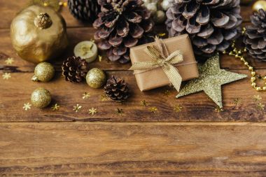 Çam kozalaklı Noel arkaplanı