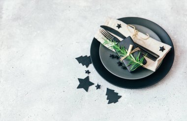 Noel yemeği için rustik süslemeleri