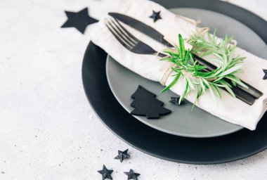 Noel ve yeni yıl yer sofra Noel süslemeleri ile. Kopya alanı. 