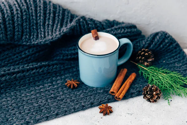 Varm Choklad Christmas Sammansättning Över Vintage Bakgrund — Stockfoto