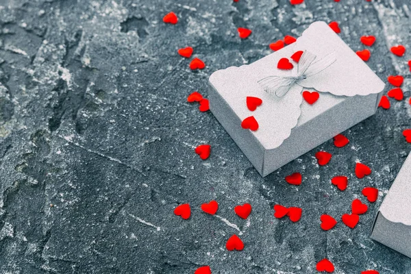 Caixa Presente Corações Vermelhos Dia Dos Namorados — Fotografia de Stock