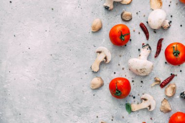 Mantar champignon. Düz yatıyordu kompozisyon