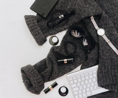 Klavye ile düz yatıyordu moda fer'î. Güzellik blogger en az kavramı 