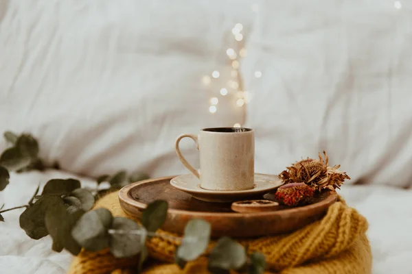 Coffee Cup Placed Wooden Tray Warm Sweater Background Bokeh Blur — Stock Photo, Image