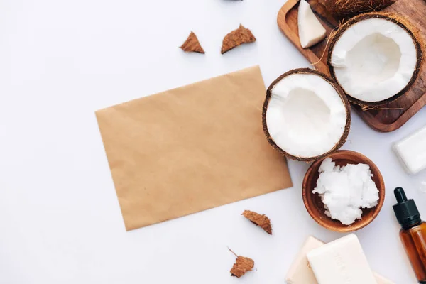 건강에 유기농 코코넛 버터와 코코넛 제품을 — 스톡 사진