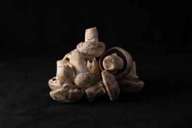 Yerel lezzetli mantar