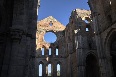 Abbey San Galgano - Tuscany 