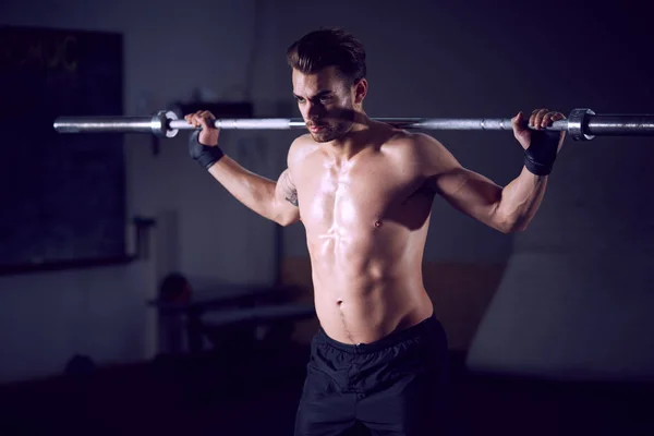 Crossfitter Workout Für Männer Fitnessclub — Stockfoto