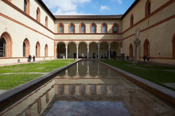 Castello Sforzesco Milánó Olaszország — Stock Fotó