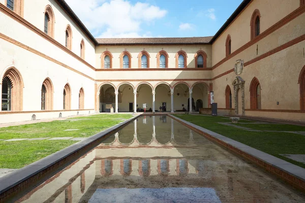 Castello Sforzesco Mediolan Włochy — Zdjęcie stockowe