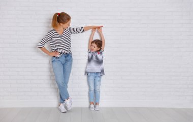 aile kavramı. Kızım için çocuğunun annesi önlemler büyüme