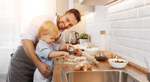 Happy Family Kitchen Father Child Son Baking Cookies Together — Stock Photo, Image
