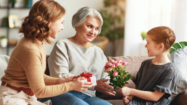 Mother's day! three generations of  family mother, grandmother a — Stock Photo, Image