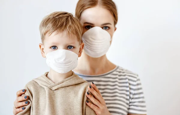 Adult Woman Little Boy Medical Masks Looking Camera Coronavirus Epidemic — Stock Photo, Image
