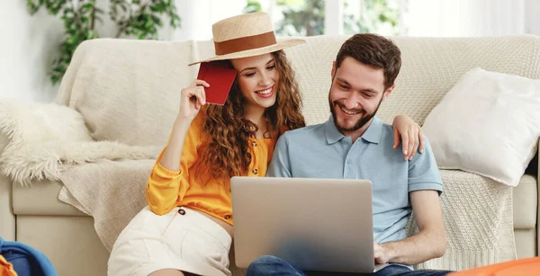 Stylish Woman Hat Holding Passports While Sitting Man Floor Suitcases — Stock Photo, Image