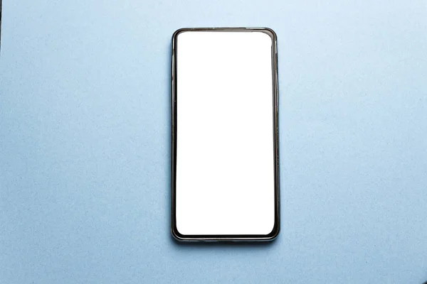 Κινητό Smartphone Απομονωμένο Μπλε Φόντο — Φωτογραφία Αρχείου
