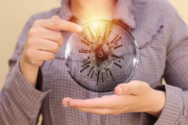 Mujer Primer Plano Con Virus Corona Covid Burbuja Transparente — Foto de Stock