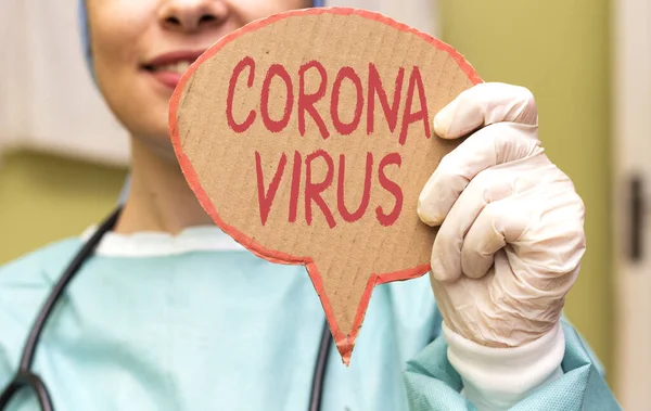 Medico Donna Possesso Cartone Con Novel Coronavirus 2019 Ncov Concept — Foto Stock