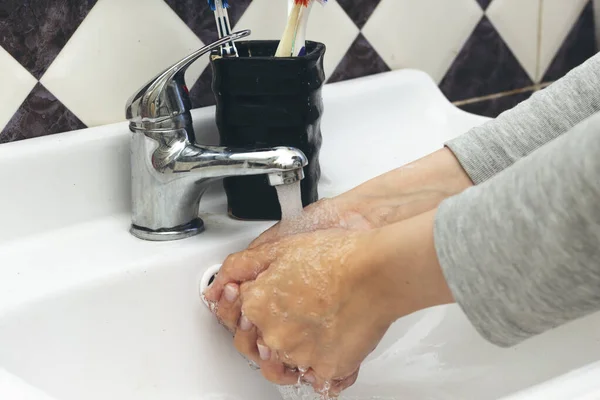 Wash Hands Soap Warm Water Using Sanitizer Gel Coronavirus Pandemic — Stock Photo, Image