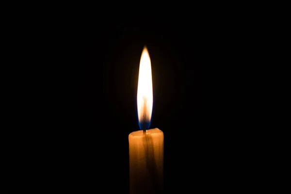 Candle light flame. Concept of memory, remembrance, mourning, grief, and sorrow. — Stock Photo, Image