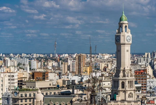 Vue aérienne du centre-ville de Buenos Aires, Argentine, par une journée ensoleillée . — Photo