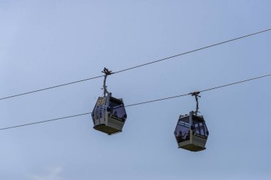 Barselona, İspanya - 31 Temmuz 2019: Montjuic 'te kablo araçlar nakledildi