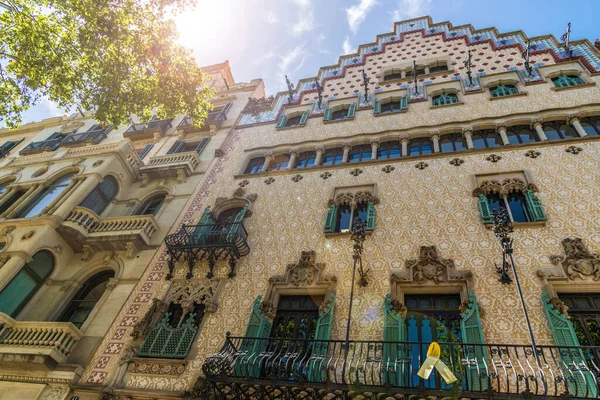 Barcelona, Espanha - 1 de agosto de 2019: Fachada da Casa Amatller — Fotografia de Stock