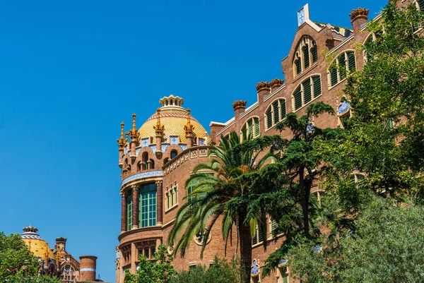 Complexo de edifícios do Hospital Sant Pau, arquitetura modernismo, em Barcelona . — Fotografia de Stock