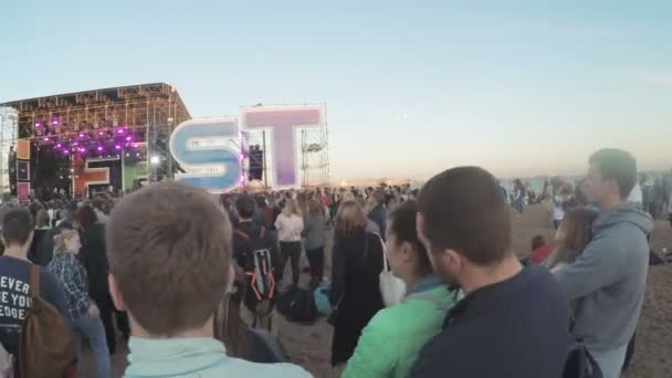 Concierto en la playa — Vídeos de Stock